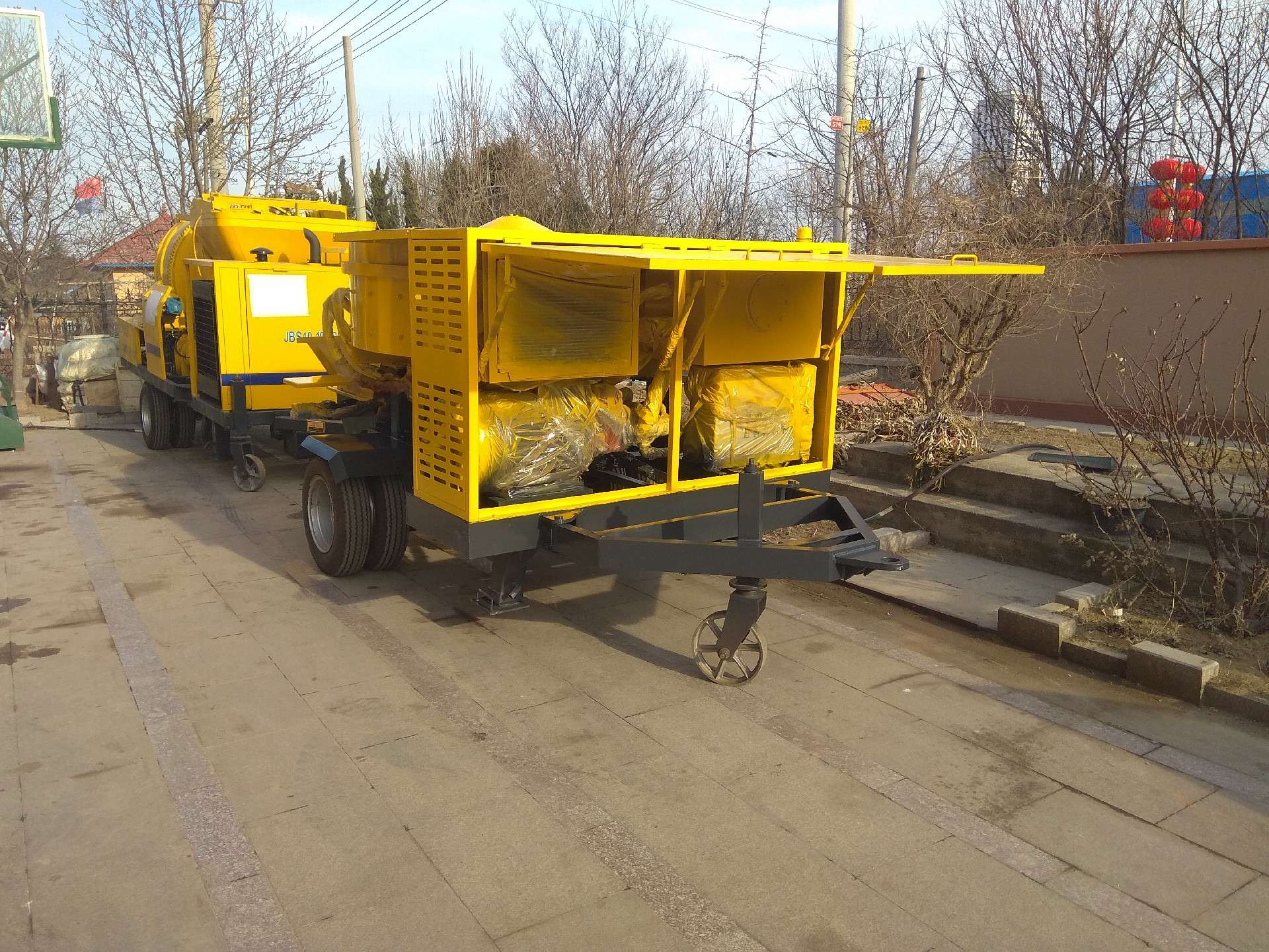 3-disc mixer with conveying pump