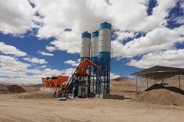 HZS25 concrete mixing plant
